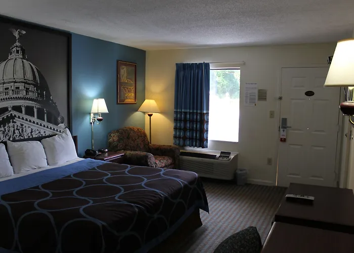 Howard Johnson By Wyndham Vicksburg