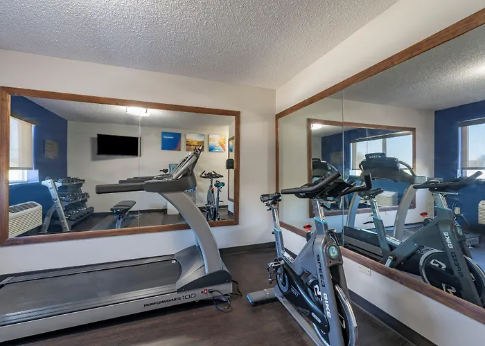 Comfort Inn & Suites Hays I-70