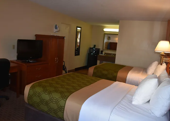 Econo Lodge Louisville Downtown