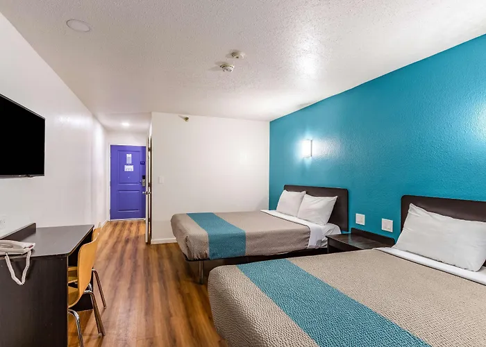 Motel 6-Fountain Valley, Ca - Huntington Beach Area