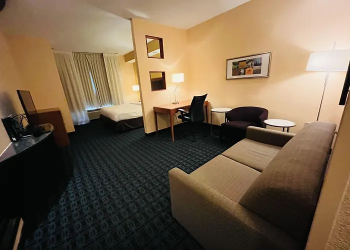 Comfort Inn & Suites Olathe - Kansas City