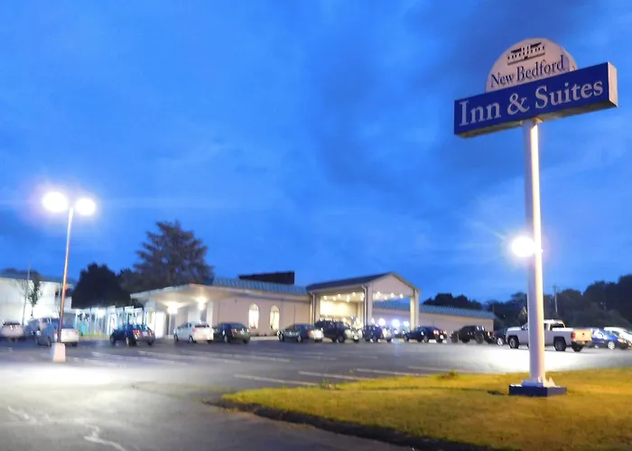Whalers Inn And Suites