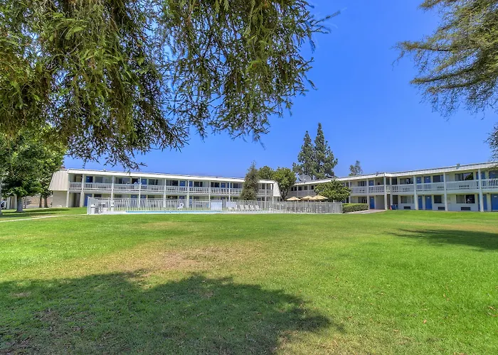 Motel 6-Claremont, Ca