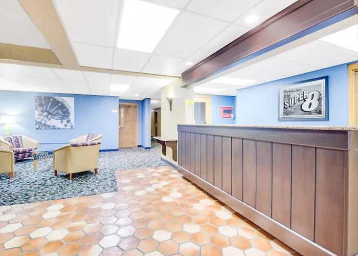 Super 8 By Wyndham Port Clinton