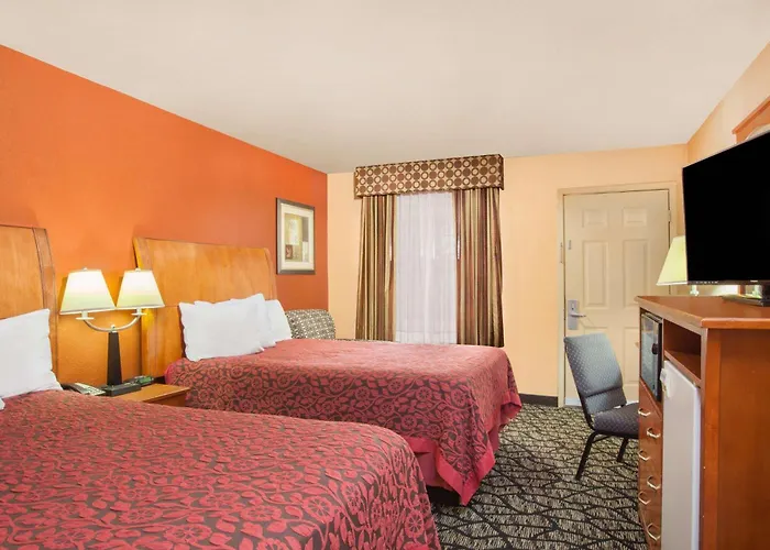 Days Inn By Wyndham Centerville