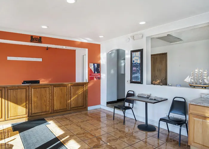 Travelodge By Wyndham Dodge City Ks