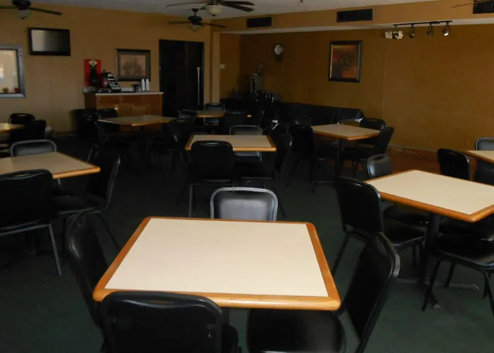 Econo Lodge Inn & Suites Abilene East District