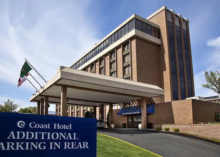 Coast Wenatchee Center Hotel (Adults Only)