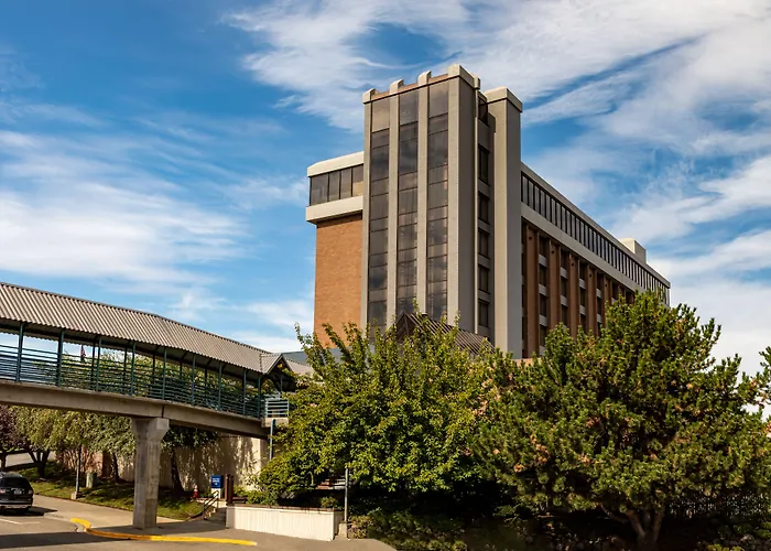 Coast Wenatchee Center Hotel (Adults Only)