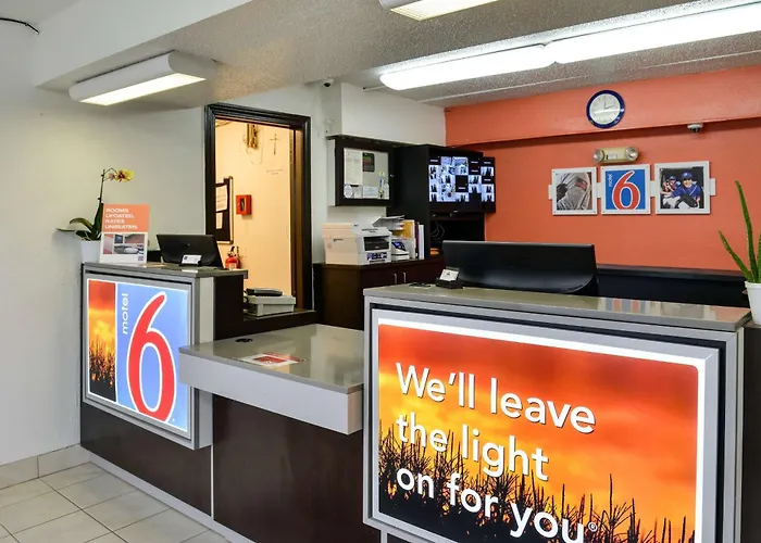 Motel 6-Toledo, Oh