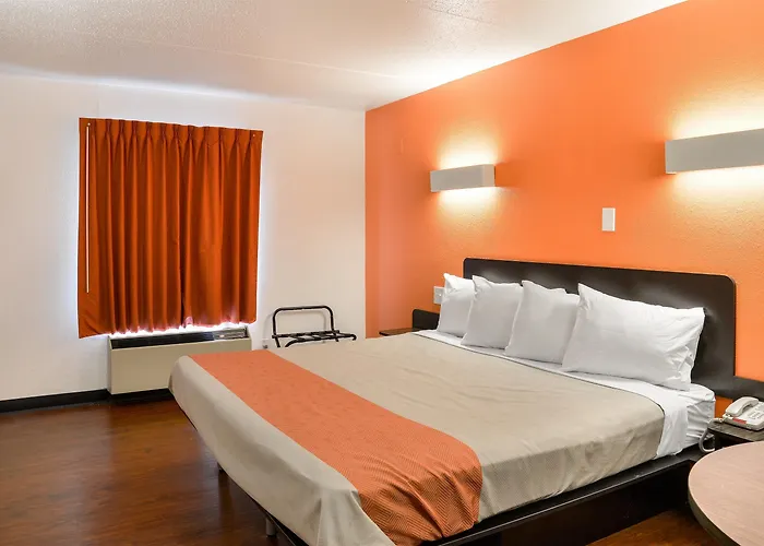 Motel 6-Toledo, Oh