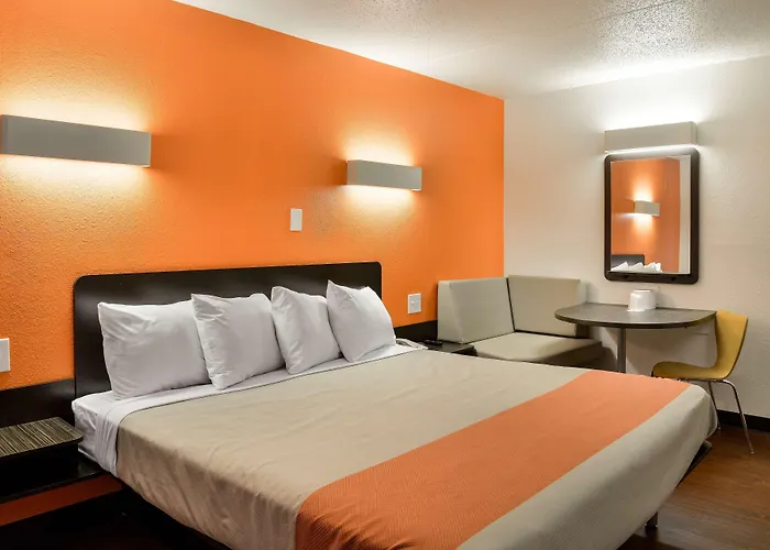 Motel 6-Toledo, Oh