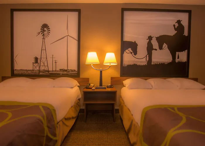Super 8 By Wyndham Oklahoma Airport Fairgrounds West