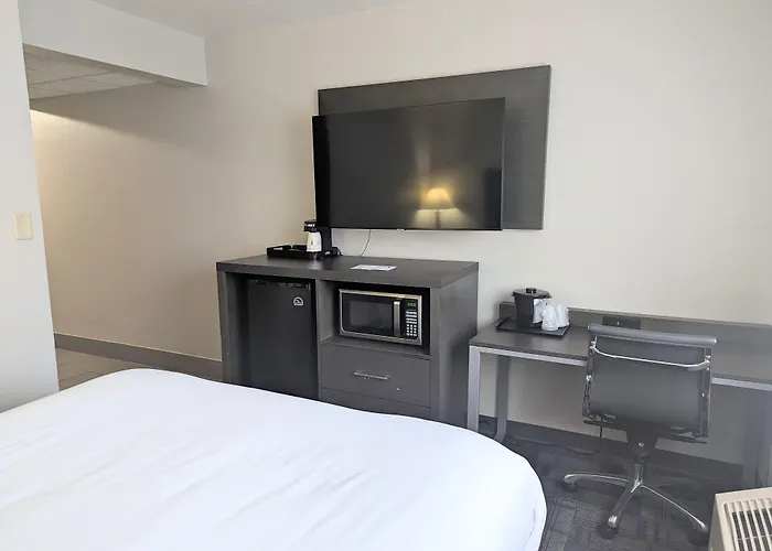 Americinn By Wyndham Green Bay Near Stadium