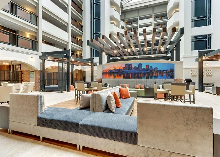 Drury Plaza Hotel St. Paul Downtown