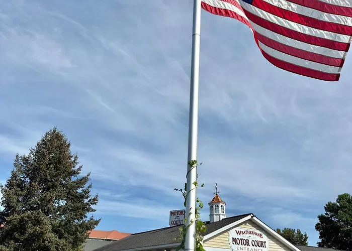 Weathervane Motor Court