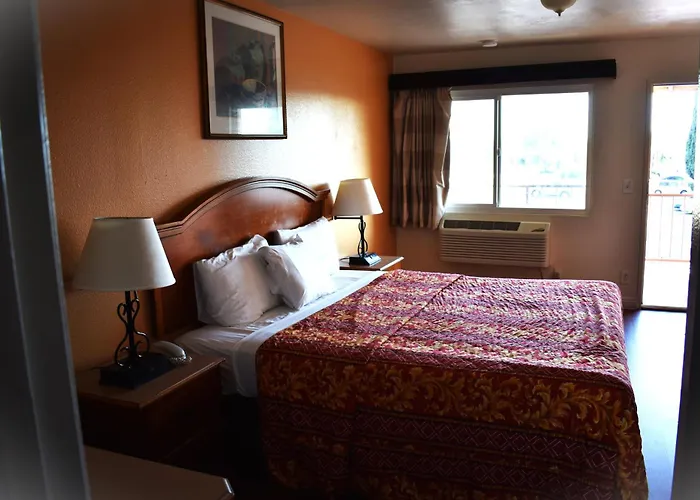 Valley Hotel