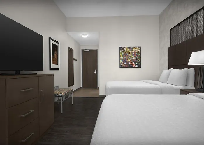 Hampton Inn And Suites Austin University Capitol