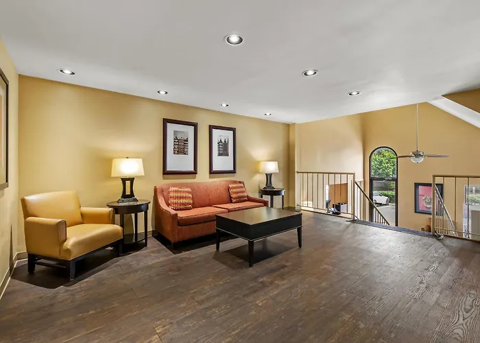 Suburban Studios Brentwood - Nashville