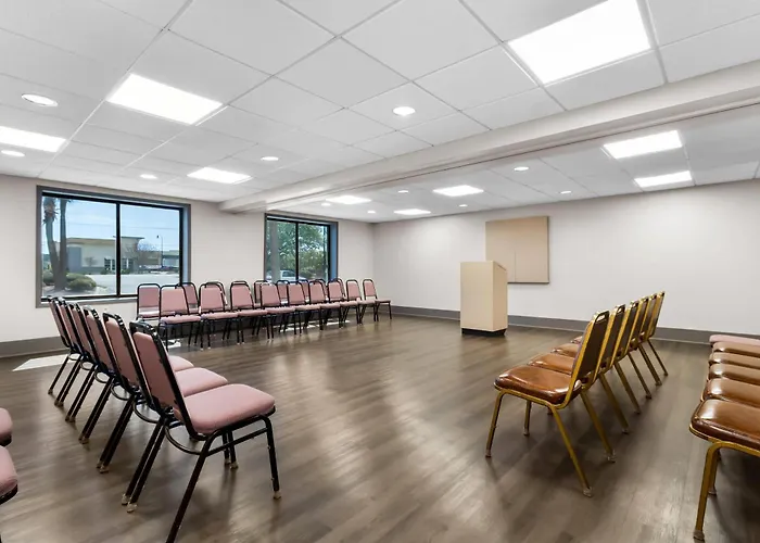 Quality Inn & Suites North Myrtle Beach