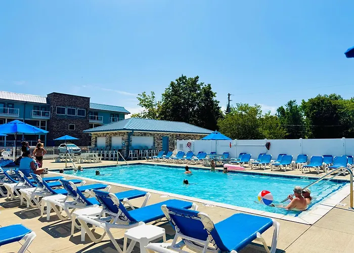 Put-In-Bay Waterfront Condo #111
