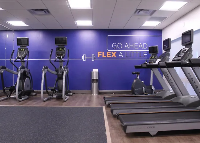 Holiday Inn Express & Suites - Roswell By Ihg