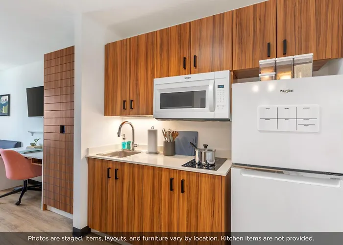 Uptown Suites Extended Stay Tampa Fl - Riverview