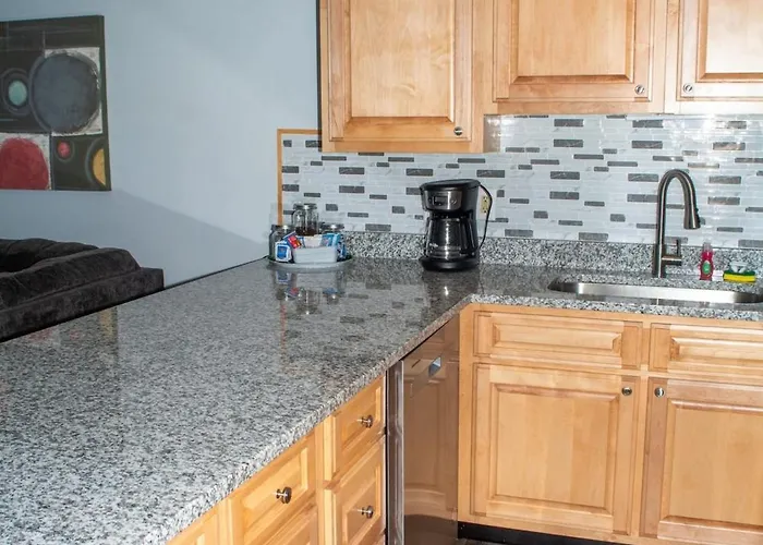 Winterplace Condo Ski In Ski Out E103