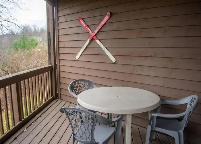 Winterplace Condo Ski In Ski Out E103