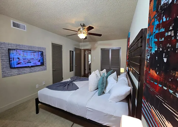 Stylish Galleria Condo 2Br 2Ba Saltwater Pool Marquee Uptown