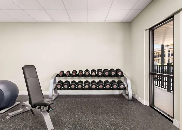 Days Inn By Wyndham Paris