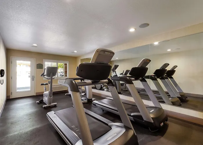 Best Western Inn & Suites Lemoore