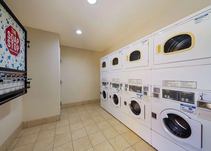 Best Western Inn & Suites Lemoore