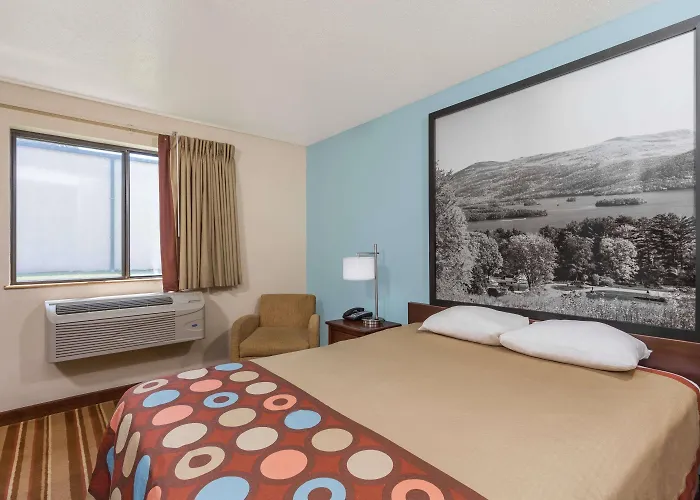 Super 8 By Wyndham Danville Va