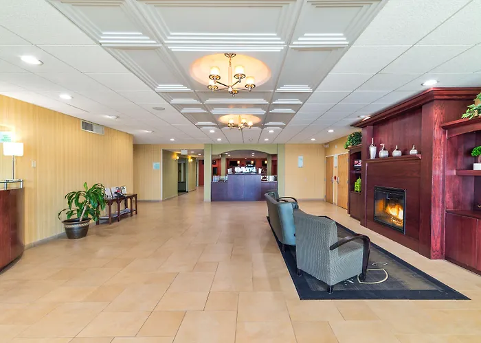 Days Inn By Wyndham Plattsburgh