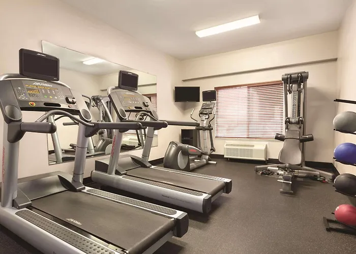 Country Inn & Suites By Radisson, Fresno North, Ca