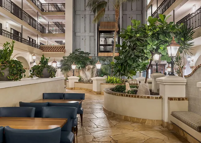 Embassy Suites By Hilton Los Angeles International Airport South