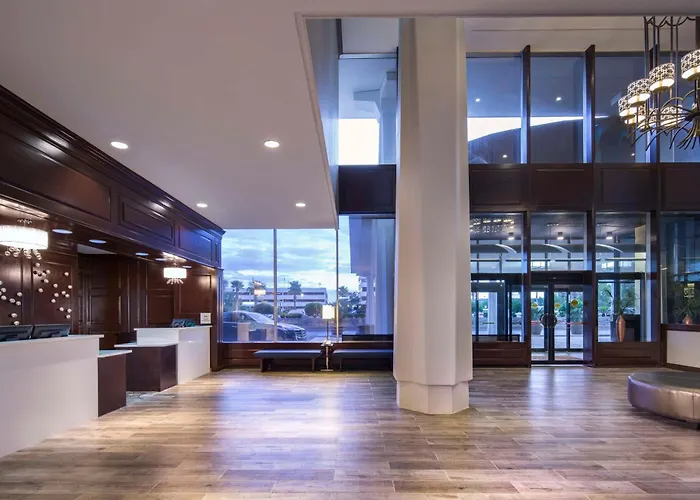 Doubletree By Hilton Hotel Jacksonville Riverfront