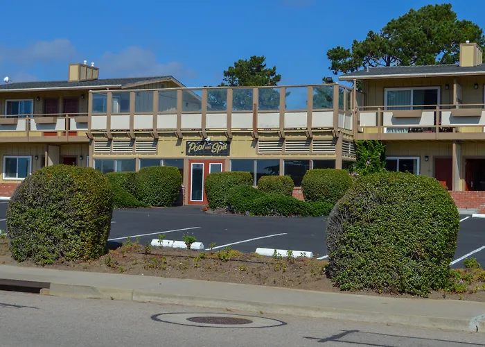 Silver Surf Motel
