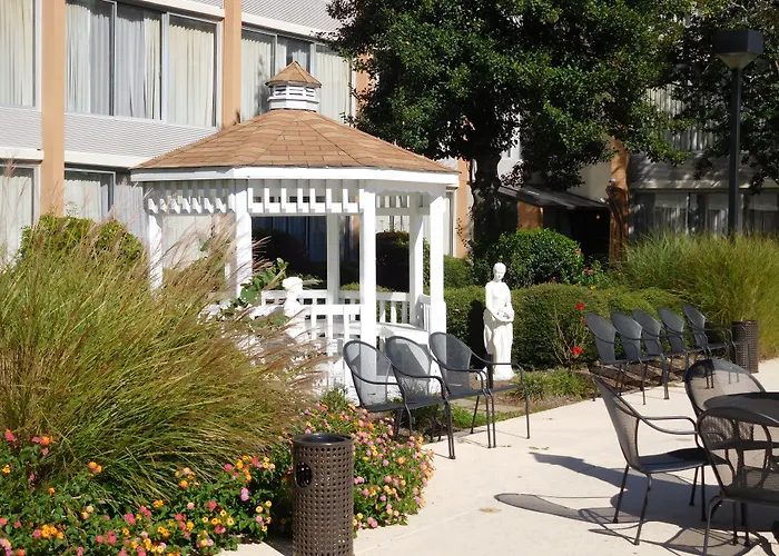 Wyndham Garden Greensboro