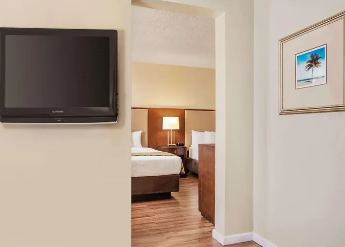 Belmont Inn & Suites