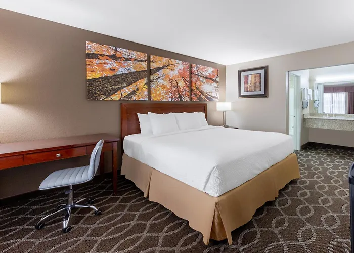 Days Inn By Wyndham St. Robert Waynesville/Ft. Leonard Wood