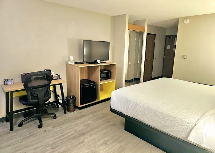 Days Inn By Wyndham Rolla