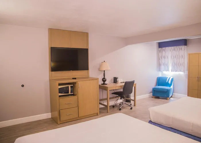 Days Inn By Wyndham Redwood City