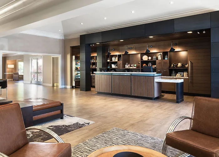 Marin Hilltop Hotel