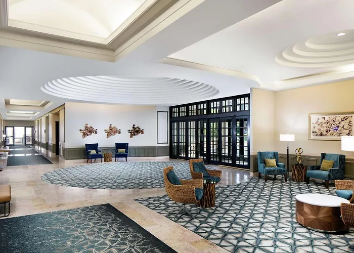 Doubletree By Hilton Nashua