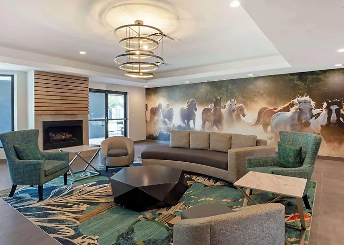 Best Western Plus Fort Worth North