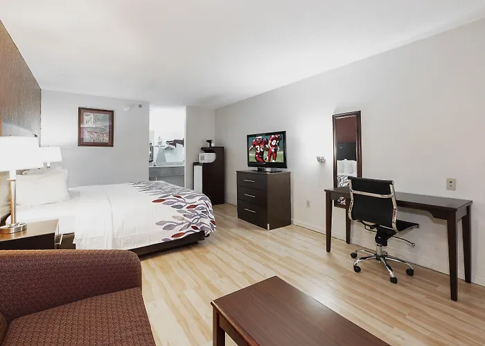 Red Roof Inn & Suites Rome