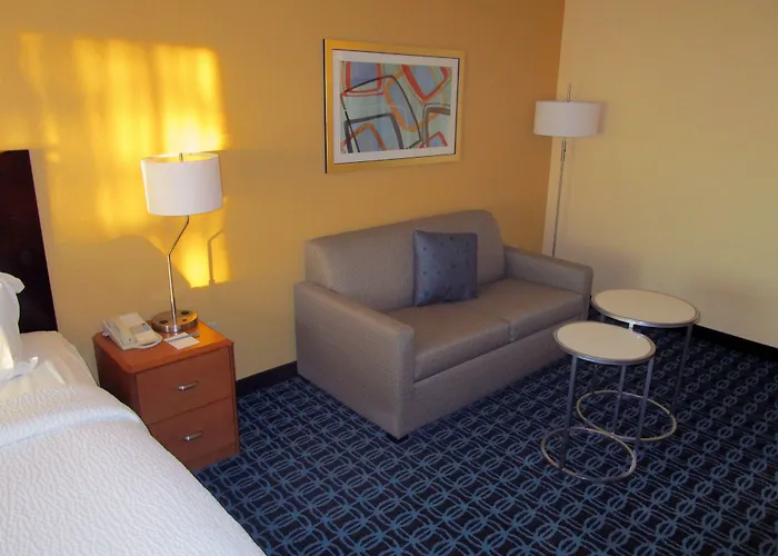 Fairfield Inn & Suites By Marriott Denver Tech Center/ South