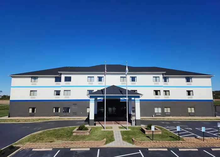 Days Inn By Wyndham Collinsville St Louis